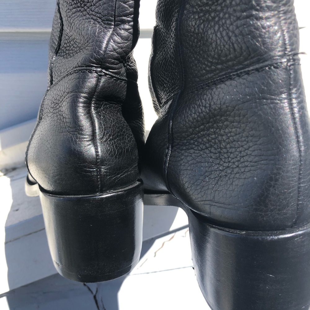 Gucci boots. Size 8…Serious buyers only!